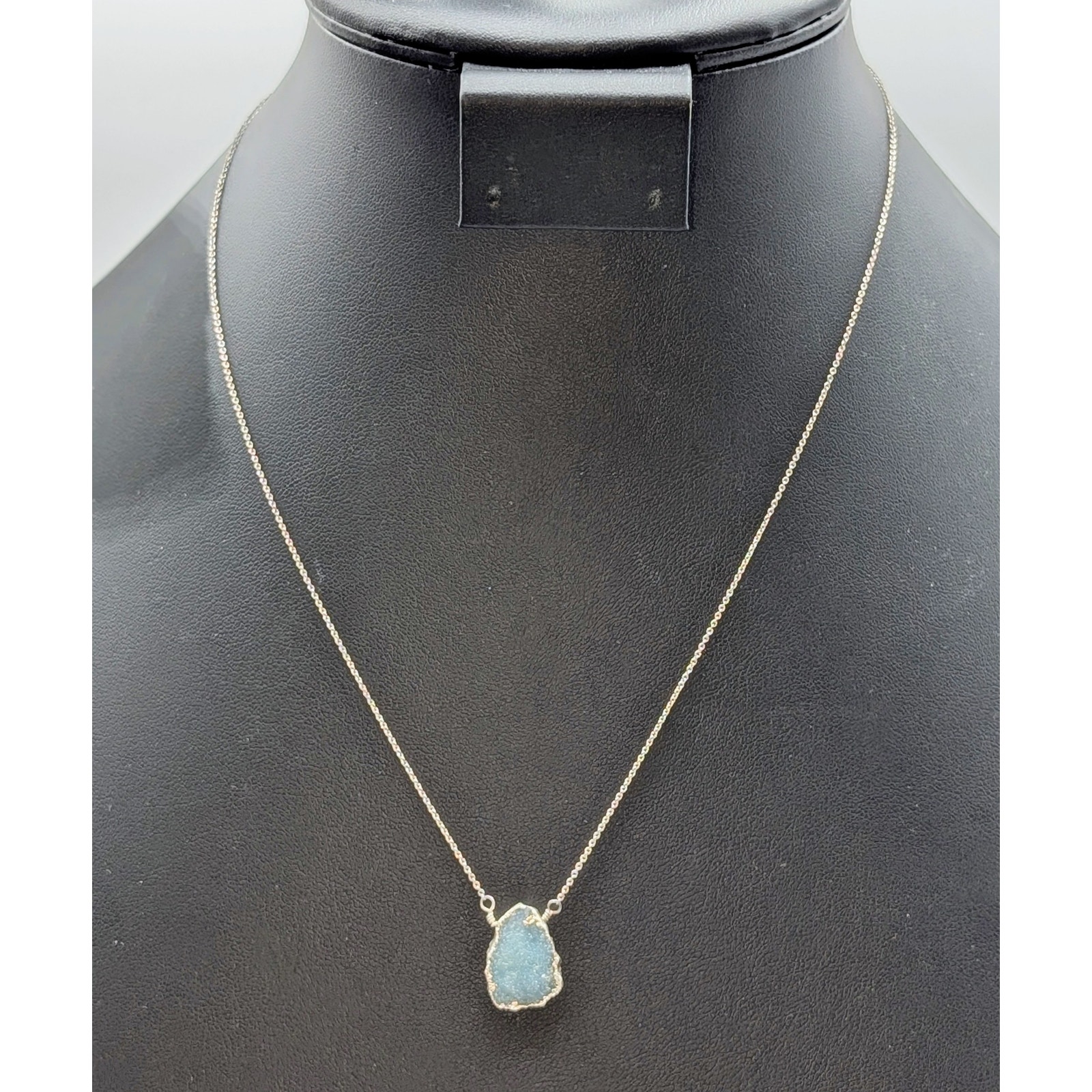 Tests As Aqua Raw Stone Druzy Unmarked Silver Tone Chain 1651825 Necklace
